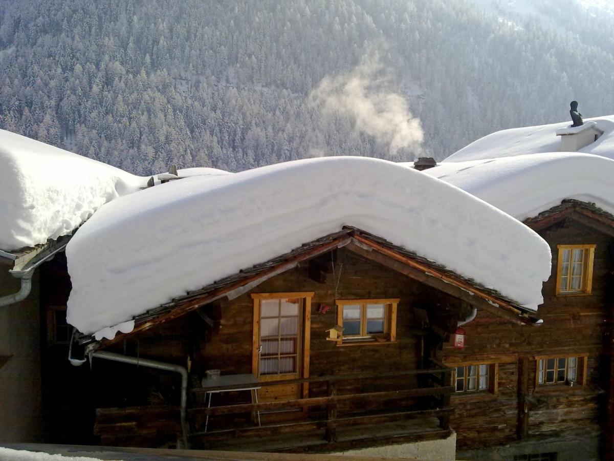 Chalet Chalet A Coeur By Interhome Grimentz Dış mekan fotoğraf